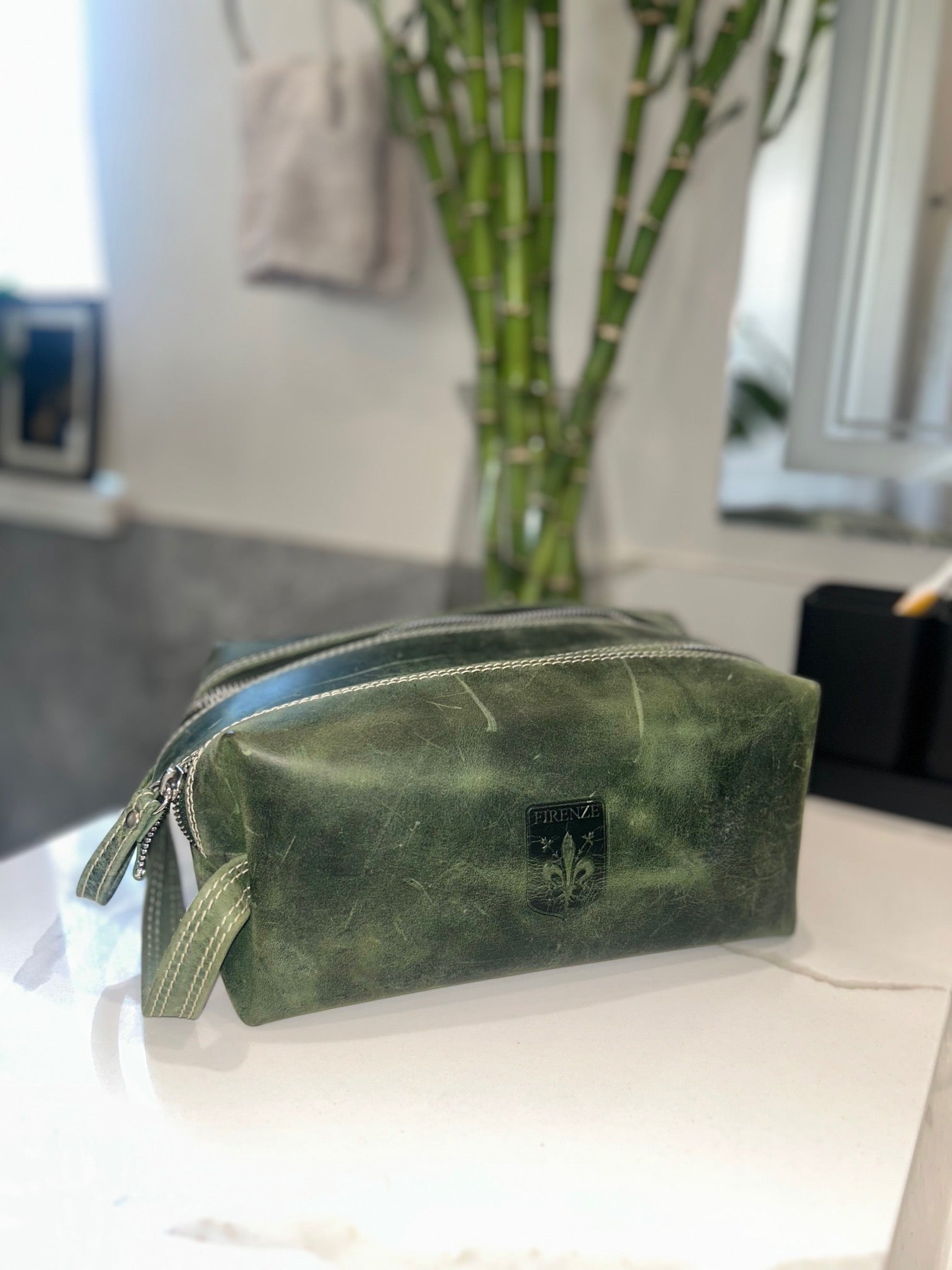 Firenze Double-Zip Leather Dopp Kit – Forest Green